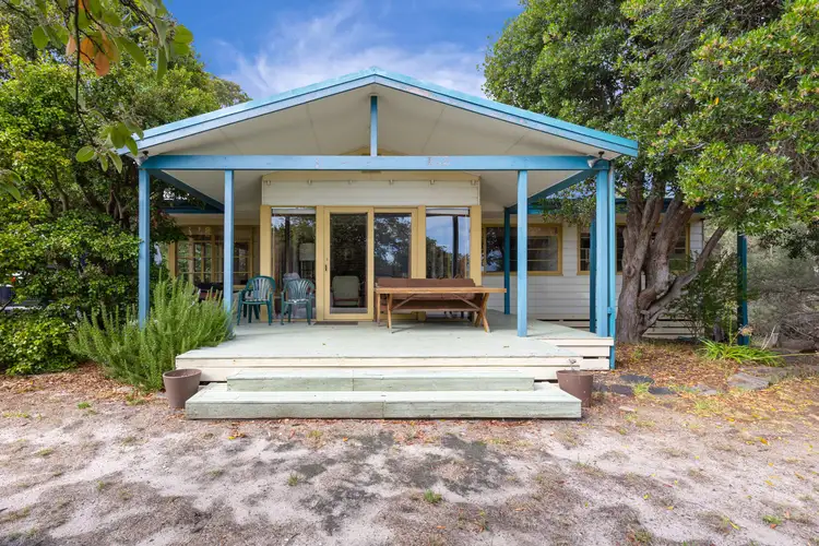 73,75,77 Fifth Avenue, Rosebud VIC 3939