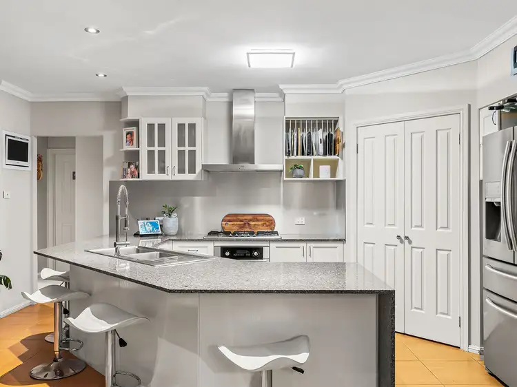 Fifth view of Homely house listing, 17 Middle Tree Close, Hamlyn Terrace NSW 2259