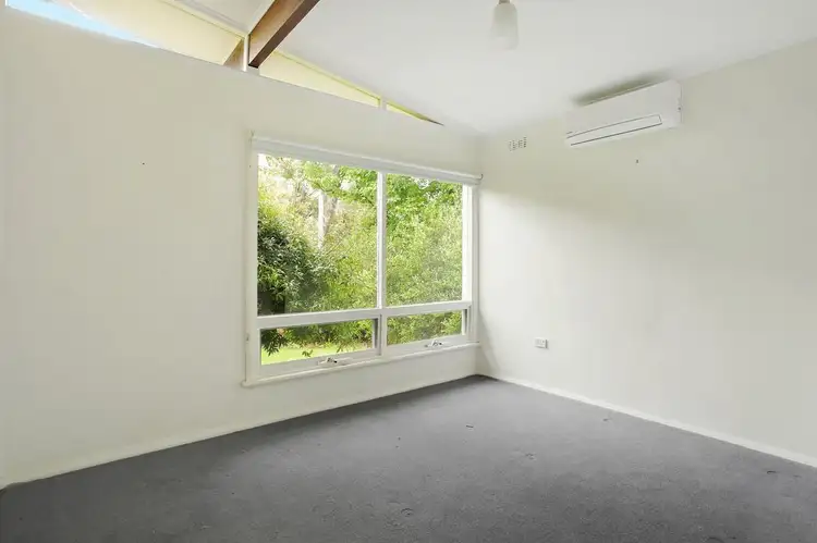 Fifth view of Homely house listing, 107 Sunset Point Drive, Mittagong NSW 2575