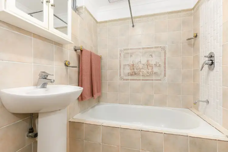 Fifth view of Homely unit listing, 2/32 Khartoum Road, Macquarie Park NSW 2113