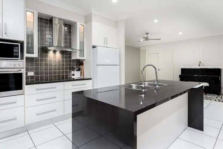 Sixth view of Homely house listing, 18 Saville Street, Emerald QLD 4720