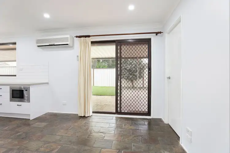 Fifth view of Homely villa listing, 3/2 Werona Avenue, Claremont Meadows NSW 2747