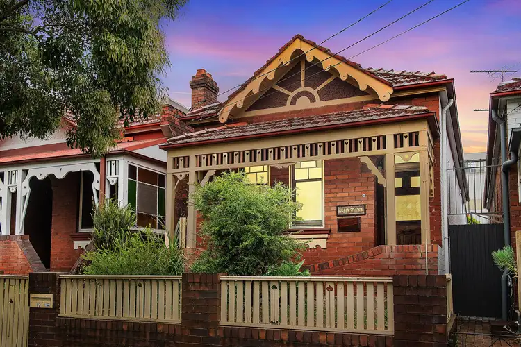 82 Unwins Bridge Road, St Peters NSW 2044