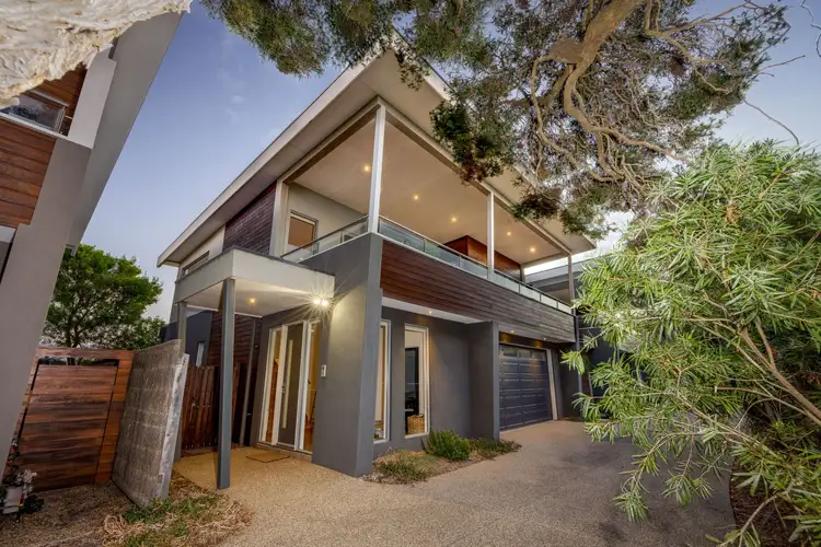 2/12 Ozone Street, Rye VIC 3941