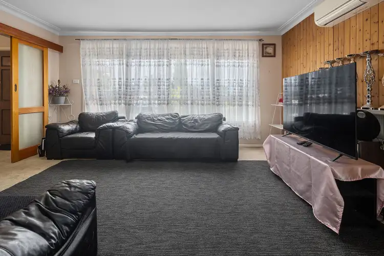 Fourth view of Homely house listing, 8 Kemp Avenue, Thomastown VIC 3074