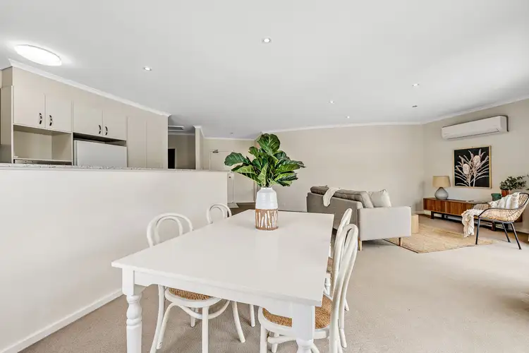 Fifth view of Homely house listing, 2/5 Wise Street, Braddon ACT 2612