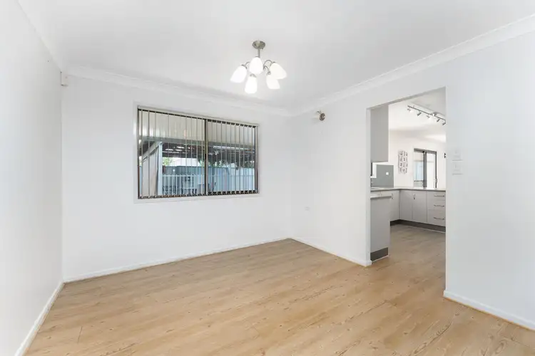 Fifth view of Homely house listing, 5 Gilbert Place, Emerald QLD 4720