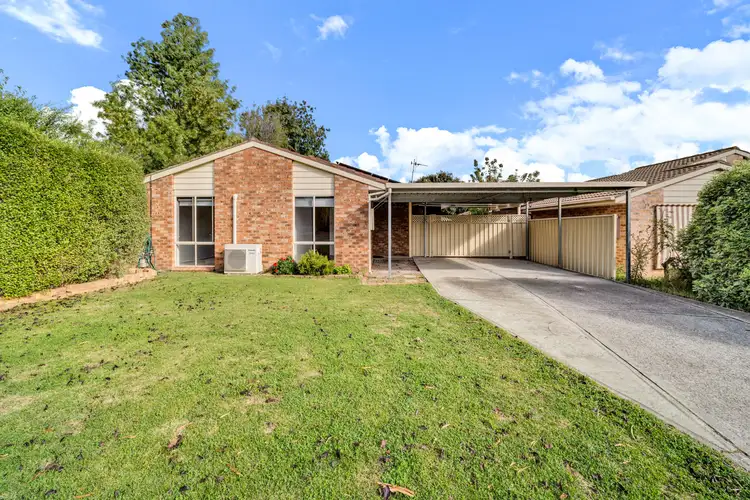 15 Kellick Place, Gordon ACT 2906
