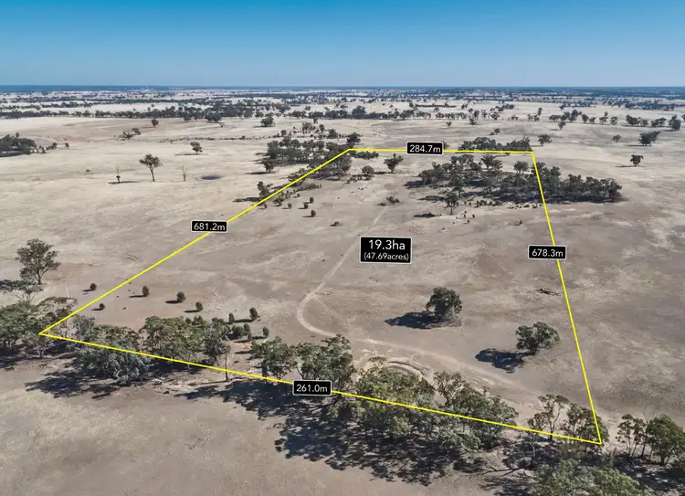 C.A 15 Blacks Track, Toolleen VIC 3551
