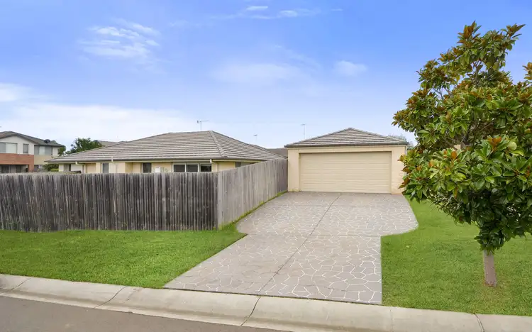 77 Minorca Circuit, Spring Farm NSW 2570