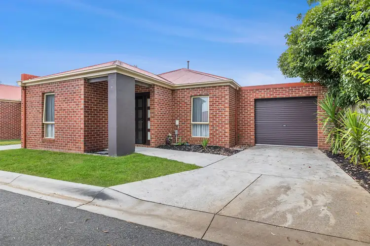 Main view of Homely unit listing, 6/17 Bradbury Street, Brown Hill VIC 3350