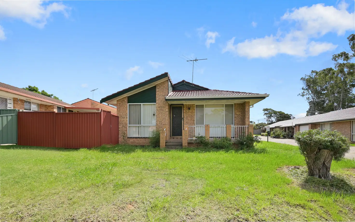 Main view of Homely villa listing, 4/9 Fuchsia Crescent, Macquarie Fields NSW 2564