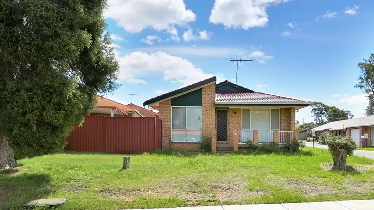 Second view of Homely villa listing, 4/9 Fuchsia Crescent, Macquarie Fields NSW 2564