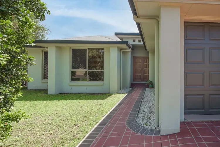 14 Dorinda Close, Clinton QLD 4680