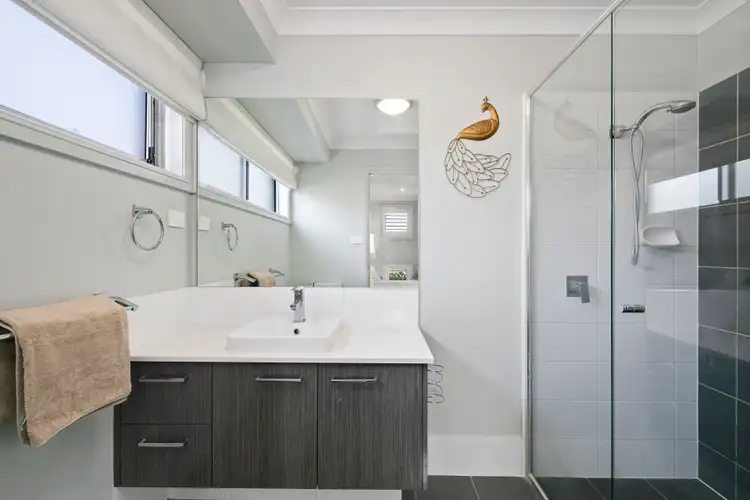 Sixth view of Homely house listing, 33 Kural Crescent, Fletcher NSW 2287