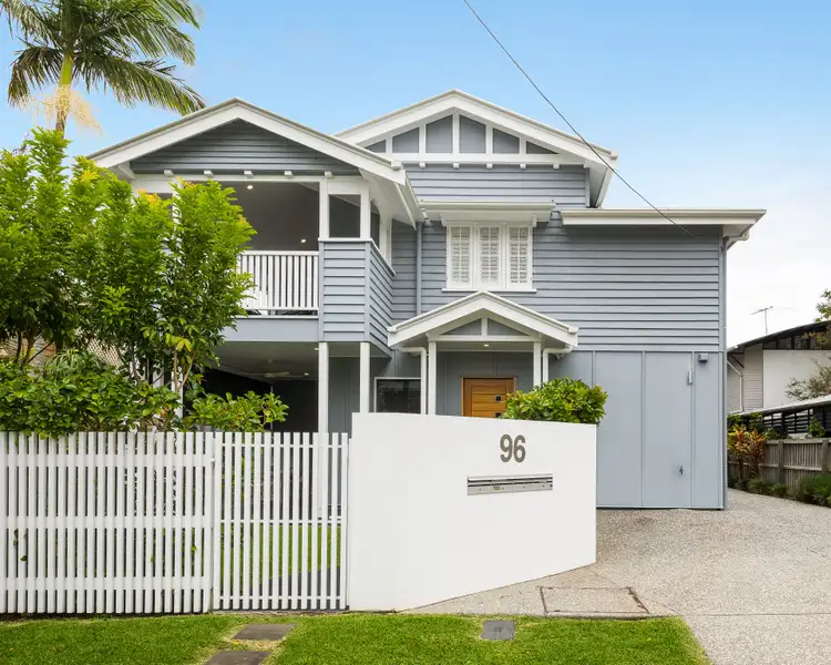 1/96 Bilyana Street, Balmoral QLD 4171
