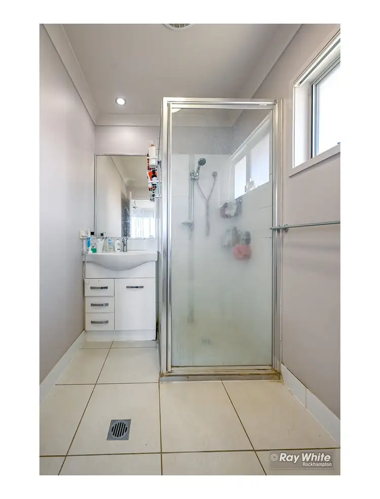 Fifth view of Homely semi-detached listing, 2/181 Lucas Street, Gracemere QLD 4702