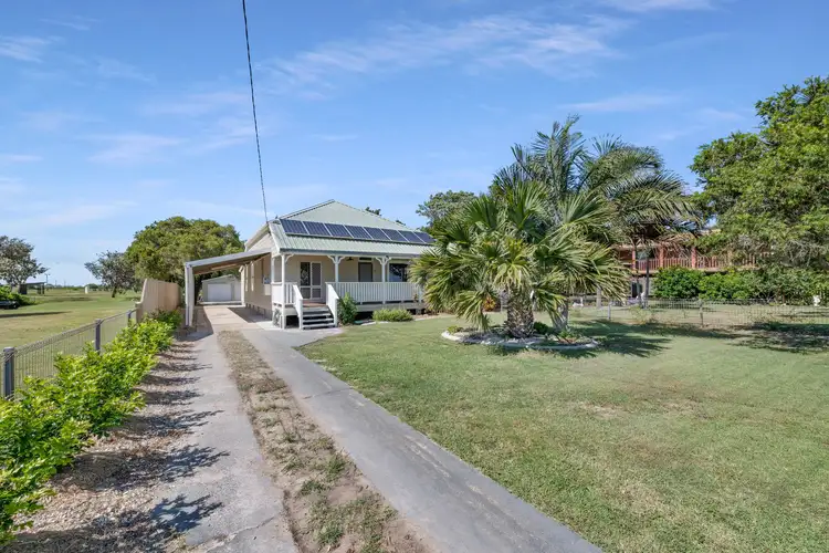 20 Harbour Esplanade, Burnett Heads QLD 4670
