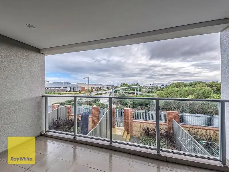Main view of Homely townhouse listing, 5 Pratt Lane, Clarkson WA 6030