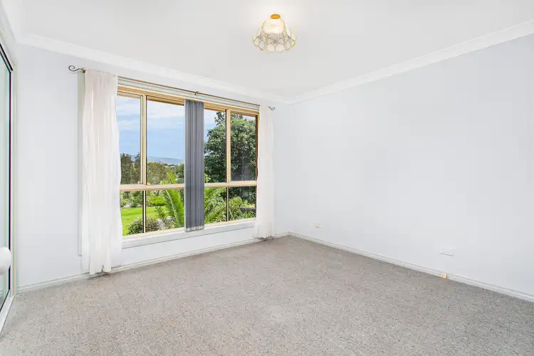 Fifth view of Homely semi-detached listing, 1/40 Hughes Crescent, Kiama Downs NSW 2533