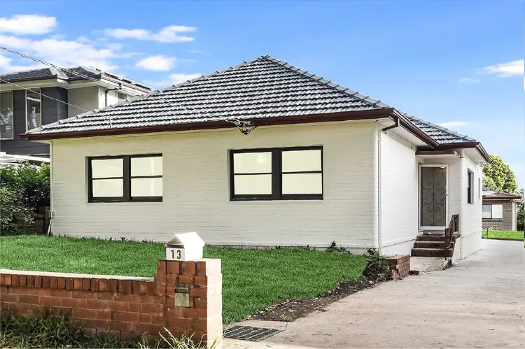 13 Cairns Street, Riverwood NSW 2210