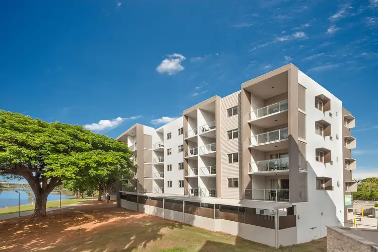 102/1A Sporting Drive, Thuringowa Central QLD 4817