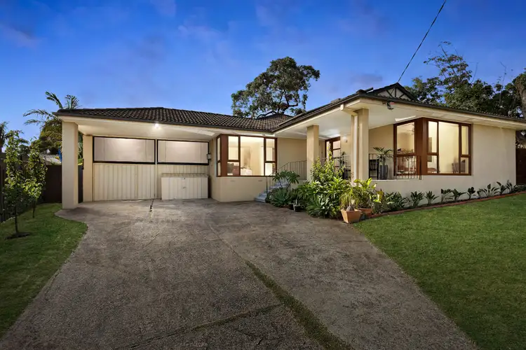 16 Hayden Avenue, Frankston VIC 3199