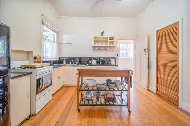 Sixth view of Homely house listing, 1 Carolin Street, Quarry Hill VIC 3550
