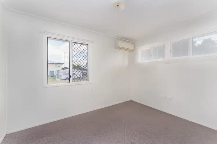 Seventh view of Homely house listing, 5 Zircon Avenue, Emerald QLD 4720