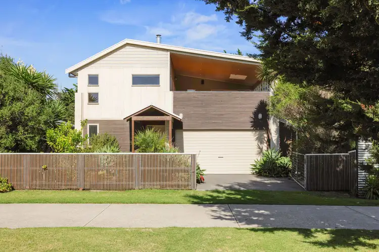 7 Sunderland Bay Road, Surf Beach VIC 3922