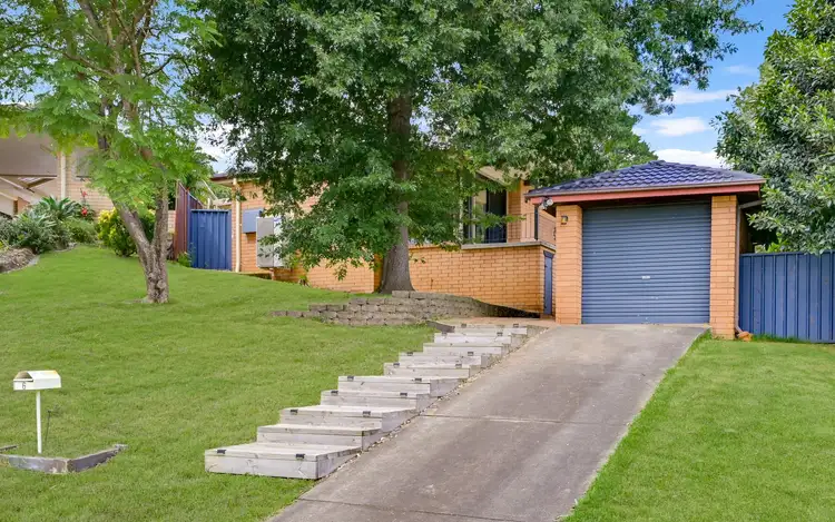 6 Gride Place, Ambarvale NSW 2560