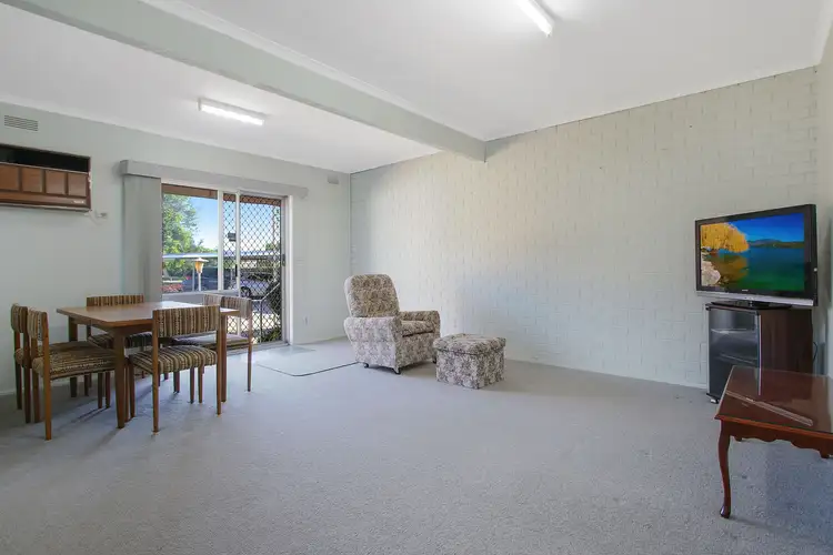 Second view of Homely unit listing, 3/11 Angus Avenue, West Wodonga VIC 3690