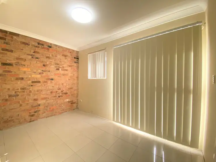 Fifth view of Homely unit listing, 4/14 Central Avenue, Westmead NSW 2145