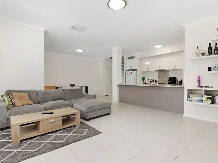 Second view of Homely house listing, 20/2 Louvre Way, Baldivis WA 6171