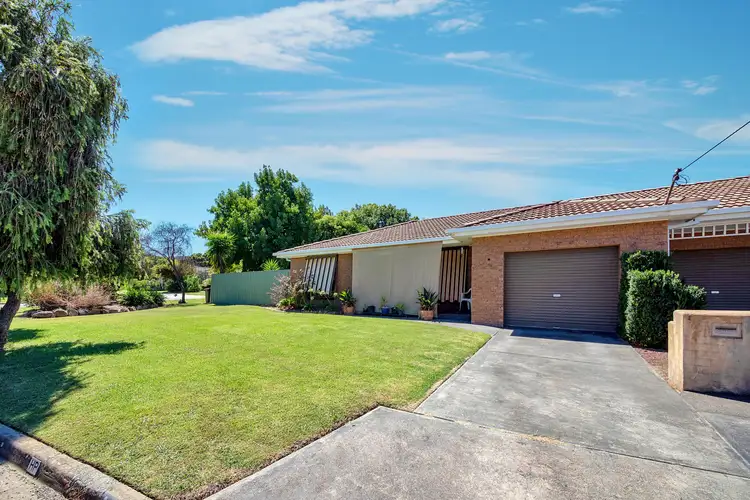 Main view of Homely unit listing, 1/470 Ainslie Avenue, Lavington NSW 2641