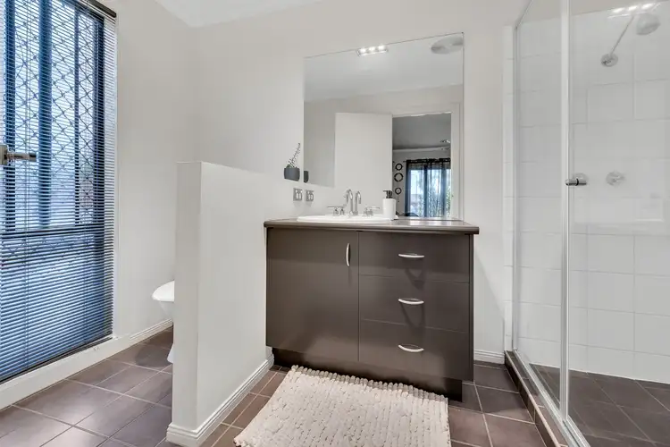 Third view of Homely house listing, 7 Briar Court, Tarneit VIC 3029