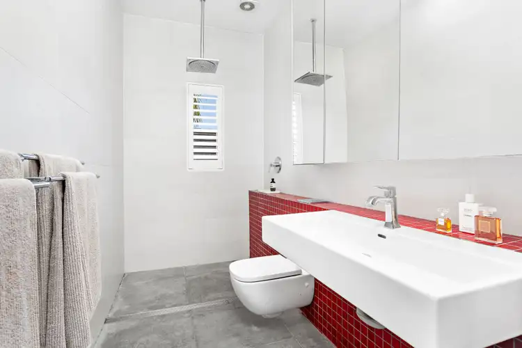 Third view of Homely apartment listing, 4/20 Wilberforce Avenue, Rose Bay NSW 2029