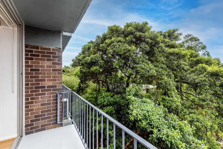 Second view of Homely studio listing, 39/68 Roslyn Gardens, Elizabeth Bay NSW 2011