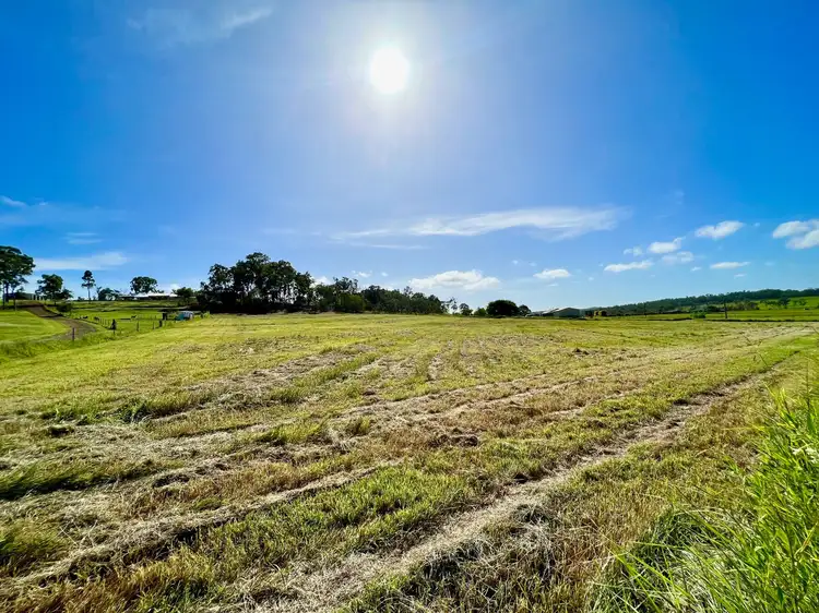 155 Mellvilles Road, Maroondan QLD 4671