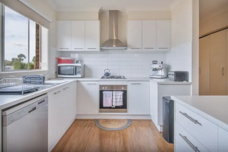 Sixth view of Homely house listing, 4A Alpaca Court, Kangaroo Flat VIC 3555