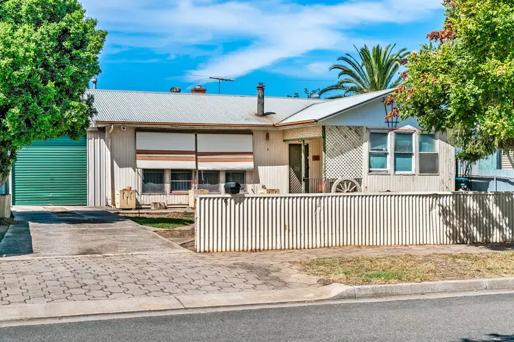 8 Stewart Avenue, Northfield SA 5085
