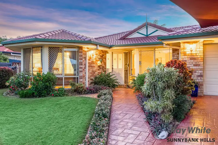 6 Lomandra Court, Heritage Park QLD 4118