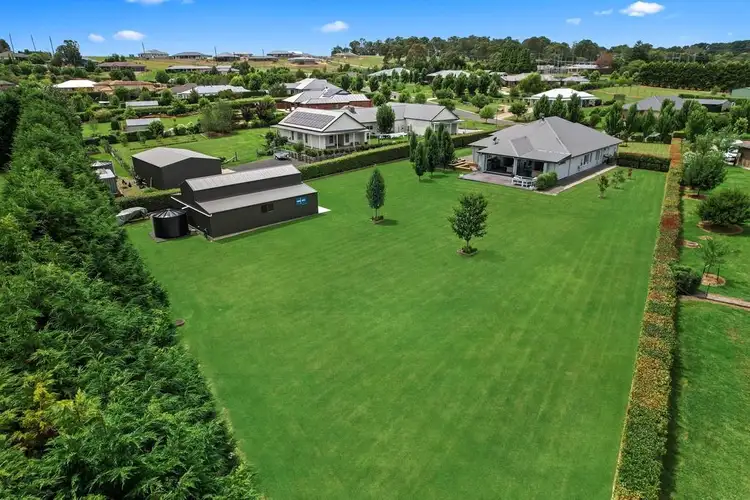 21 Windsor Crescent, Moss Vale NSW 2577