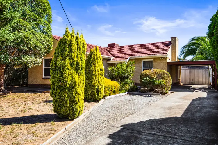7 Ragless Avenue, Park Holme SA 5043