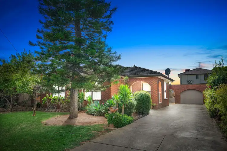 11 Norwich Street, Werribee VIC 3030