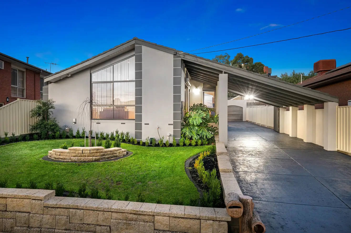 Main view of Homely house listing, 52 Carbeen Drive, Bundoora VIC 3083