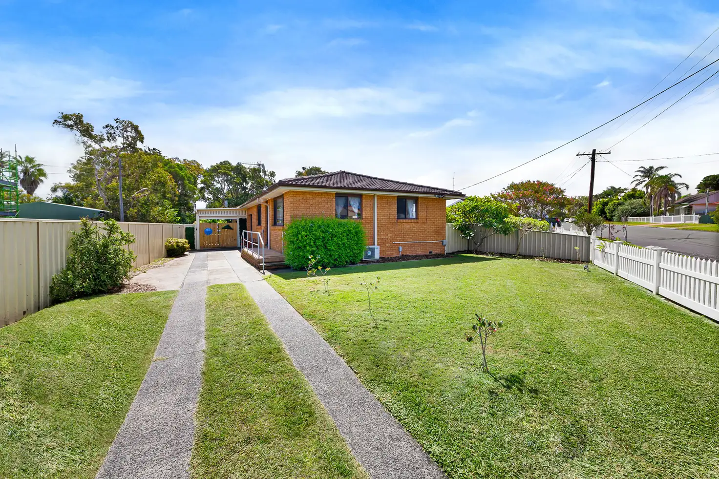 Main view of Homely semi-detached listing, 1/27 Nirvana Street, Long Jetty NSW 2261