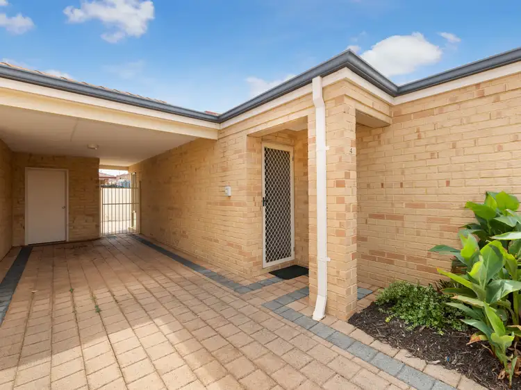 4/18 Hogarth Street, Cannington WA 6107