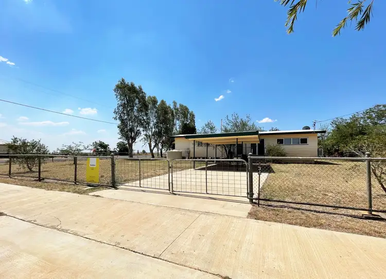 34 Booker Street, Aramac QLD 4726