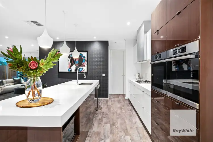 Sixth view of Homely house listing, 31 Omarama Way, Taylors Hill VIC 3037